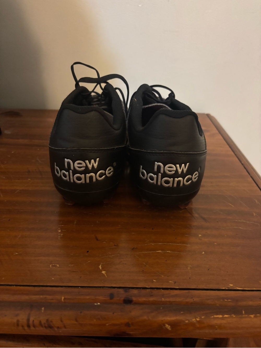 New Balance Men's Black Athletic/Training Shoes with Red Accents - Picture 3 of 8